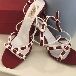 Valentino leather sandal